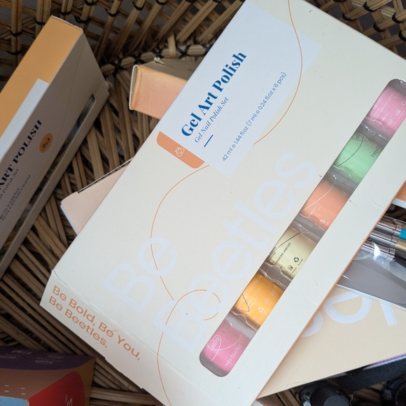 Beetles (Bundle) - Picture 5 of 7